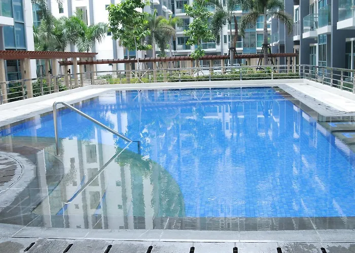 De Luxe 7qrs Apartment *